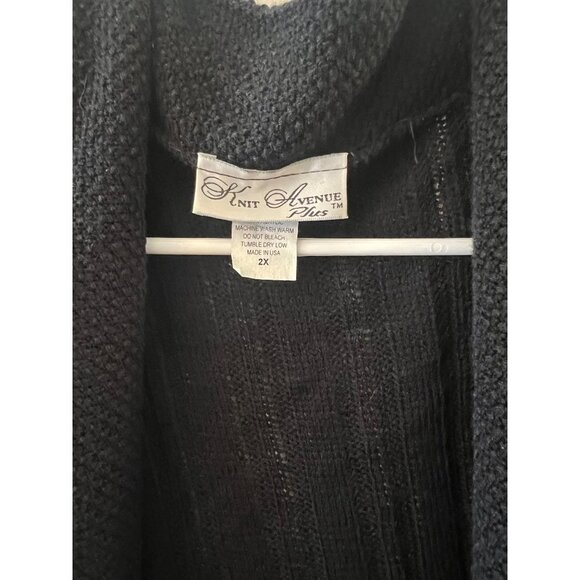 Knit avenue plus women’s cardigan vest. Size 2X - Picture 3 of 3